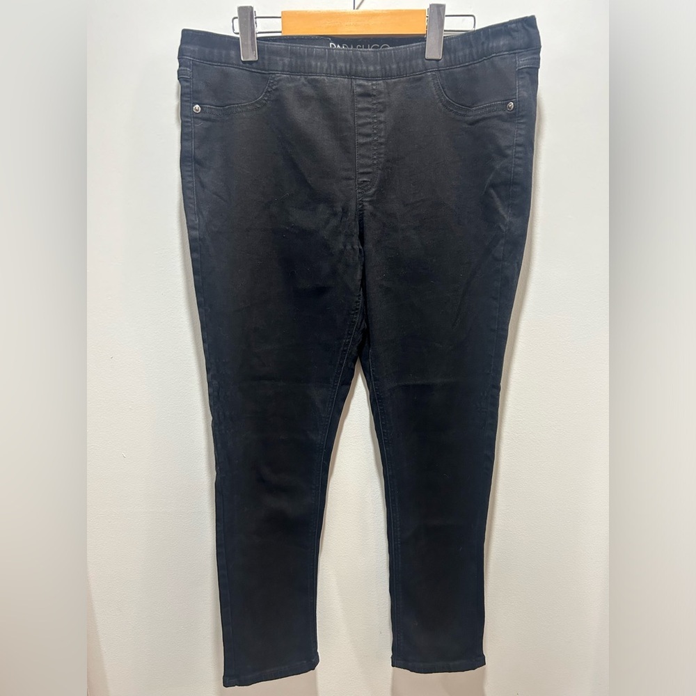 Parasuco Black Straight Leg Jeans with Stretch
